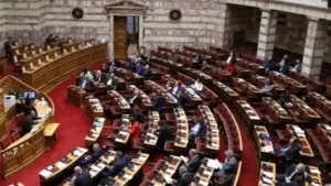 Γεροβασίλη φέρνει στο Κοινοβούλιο καταγγελίες για ξένη εμπλοκή στις εκλογές του 2023