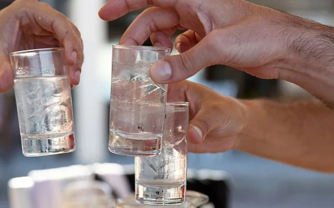 ΙΟΒΕ: Η συμβολή του κλάδου αποσταγμάτων στην ελληνική οικονομία