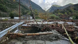 Λαϊκή Συσπείρωση Ηπείρου: Ζητά μονοθεματική συνεδρίαση του Περιφερειακού Συμβουλίου για τις πλημμύρες, παρουσία των Δημάρχων