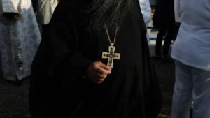 Νέο μισθολόγιο για τους Αρχιερείς της Εκκλησίας της Ελλάδος