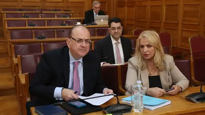Εξεταστική για ΟΠΕΚΕΠΕ-Μ. Λαζαρίδης: Ο κ. Κόκκαλης δεν μπορεί να είναι ελέγχων και ελεγχόμενος