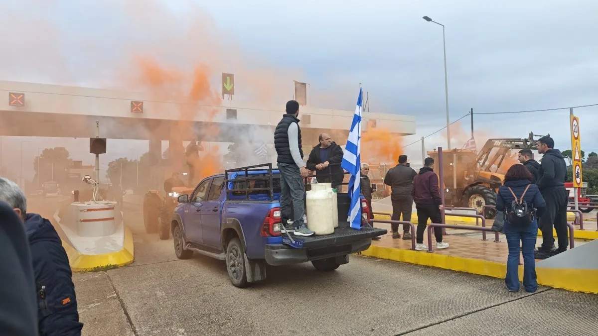 Στήριξη των αγροτών από το Σωματείο Ιδιωτικών Υπαλλήλων Πρέβεζας