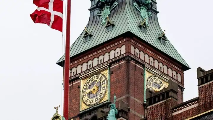 Παρά τις εντάσεις για τη Γροιλανδία, η Δανία θα αγοράσει στρατιωτικά αεροσκάφη από τις ΗΠΑ