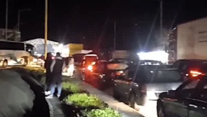 Κακαβιά: Τέταρτη ημέρα ταλαιπωρίας με ουρές έως τη γέφυρα (video)