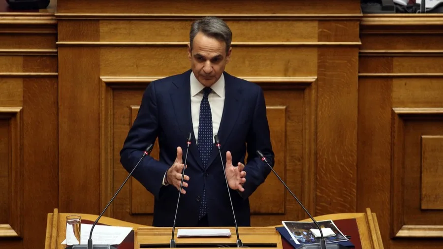 Σήμερα οι ανακοινώσεις Μητσοτάκη για τη συνταγματική αναθεώρηση – Ποια άρθρα θα προτείνει να αλλάξουν