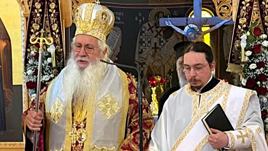 Τρεις ακόμη σπουδαστές της Σχολής Βελλάς χειροτονήθηκαν κληρικοί