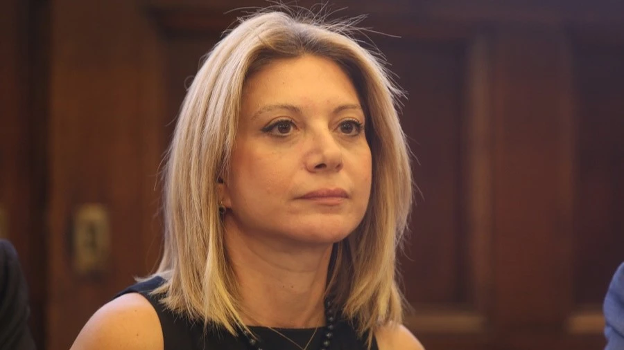 Σύγκρουση εντός του Συλλόγου Τεμπών μετά τις πολιτικές κινήσεις Καρυστιανού – Στοχοποίηση βλέπει η ίδια (βίντεο)