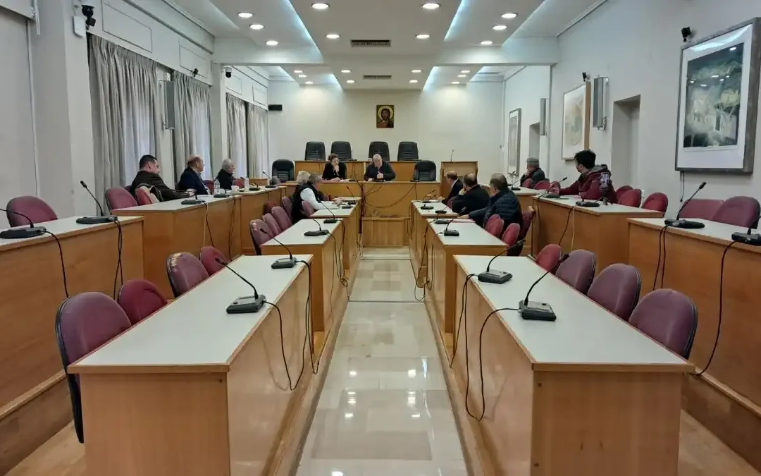 Περιφερειακή Επιτροπή: Εγκρίσεις για οδικά έργα, αποκαταστάσεις και συμβάσεις με δήμους