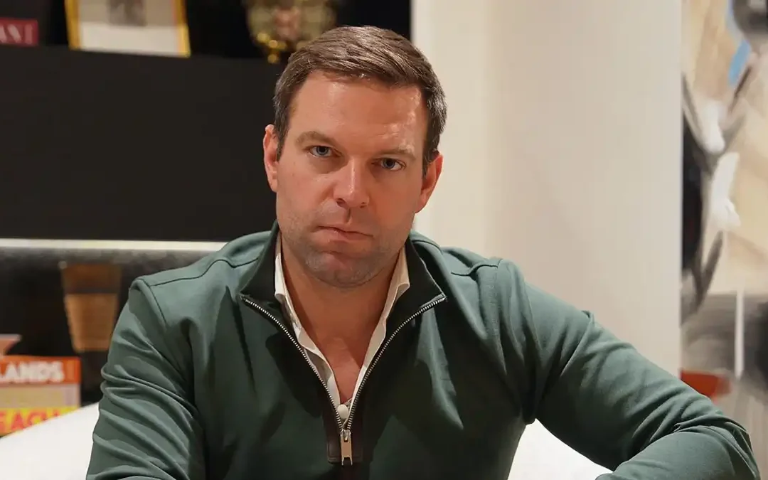 Κασσελάκης: Έχασα μια κομματική μάχη σε μπουζουξίδικο με μπράβους της νύχτας – Δεν μπαίνει ”λουκέτο” στο Κίνημα Δημοκρατίας