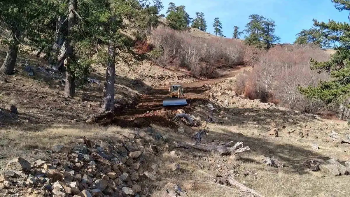 Στοχευμένες παρεμβάσεις στο Εθνικό Χιονοδρομικό Κέντρο Βασιλίτσας ενόψει των πρώτων χιονιών