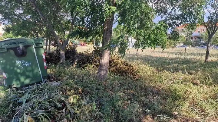 Ακαθάριστα οικόπεδα: Αυξάνεται κατά 100% το πρόστιμο -Τι αλλάζει στους ελέγχους το 2026