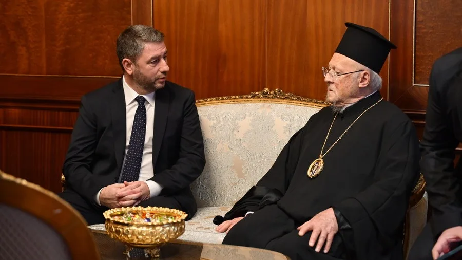 Στο Φανάρι για τα Θεοφάνια ο Ανδρουλάκης – Συνάντηση με τον Οικουμενικό Πατριάρχη