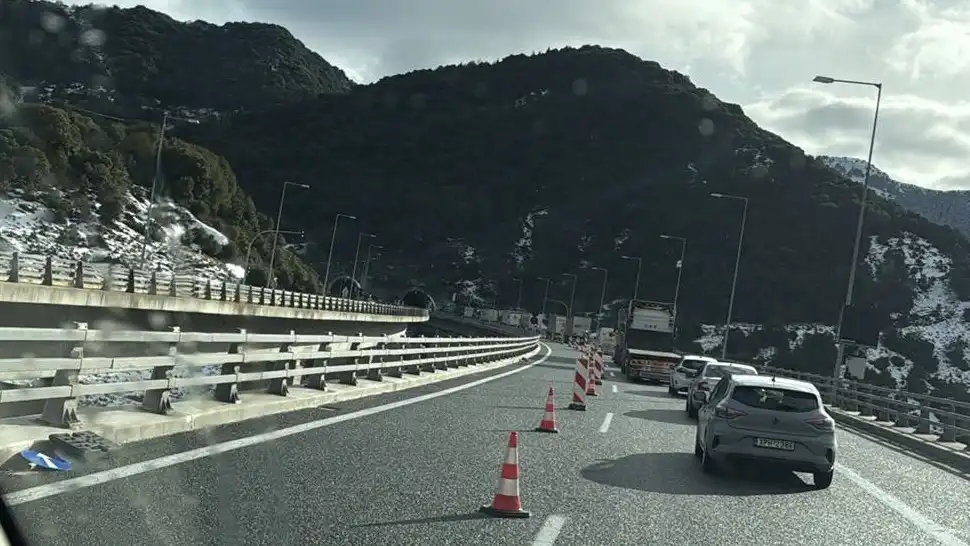 ΠΑΣΟΚ Ιωαννίνων για Εγνατία Οδό: Αυξήσεις διοδίων σε δρόμο με μία λωρίδα, τεράστια αδιέξοδα για οδηγούς και επαγγελματίες