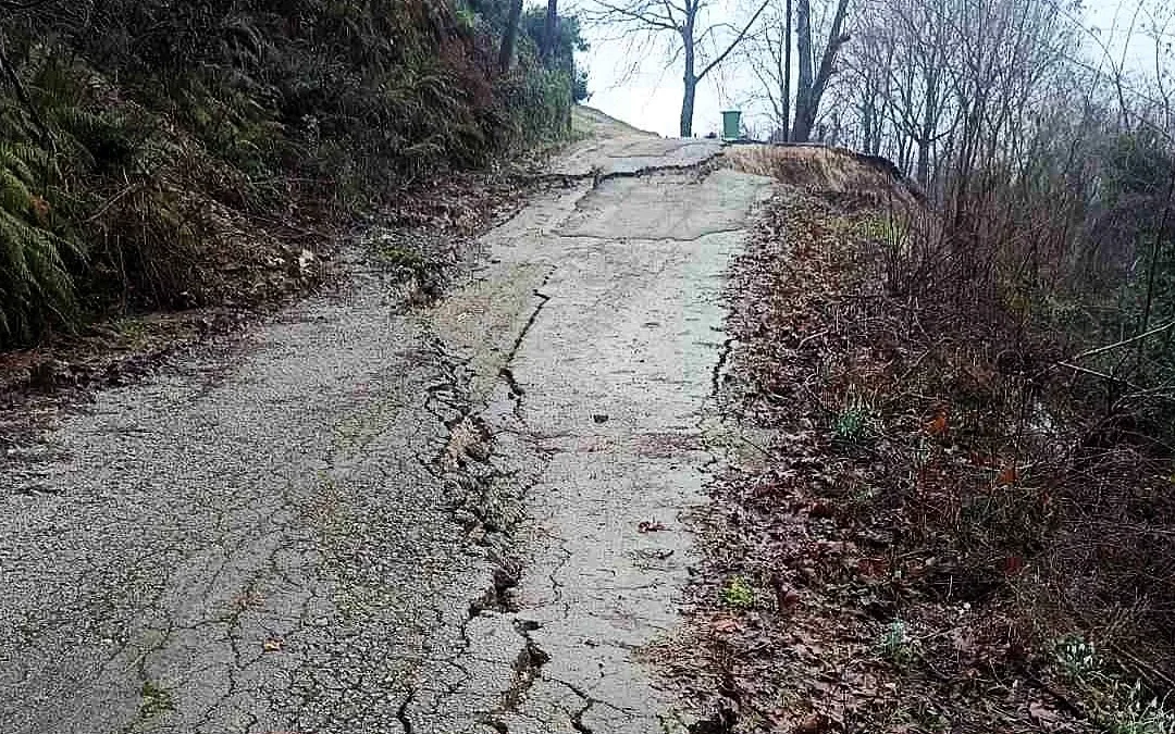 Κεντρικά Τζουμέρκα: Κλειστός ο δρόμος Σκοτωμένο – Μηλέα λόγω καθίζησης