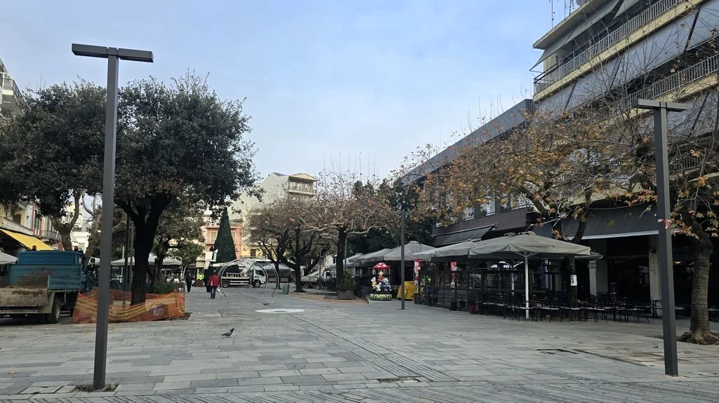 Άρτα: Απαγόρευση στάθμευσης σε Αμβρακίας και Τζαβέλλα για έργα LED