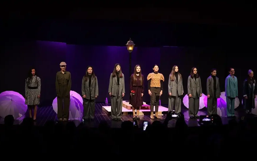 Η σύμπραξη της Ομάδας Τέχνης «Υφάδι» με το Κέντρο Πρόληψης «Σχεδία» ανέδειξε τη δύναμη της τέχνης ως πεδίο πρόληψης