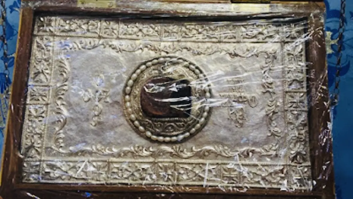 Εκτέθηκε για προσκύνημα στην Παραμυθιά λείψανο του οσίου Νικηφόρου του Λεπρού