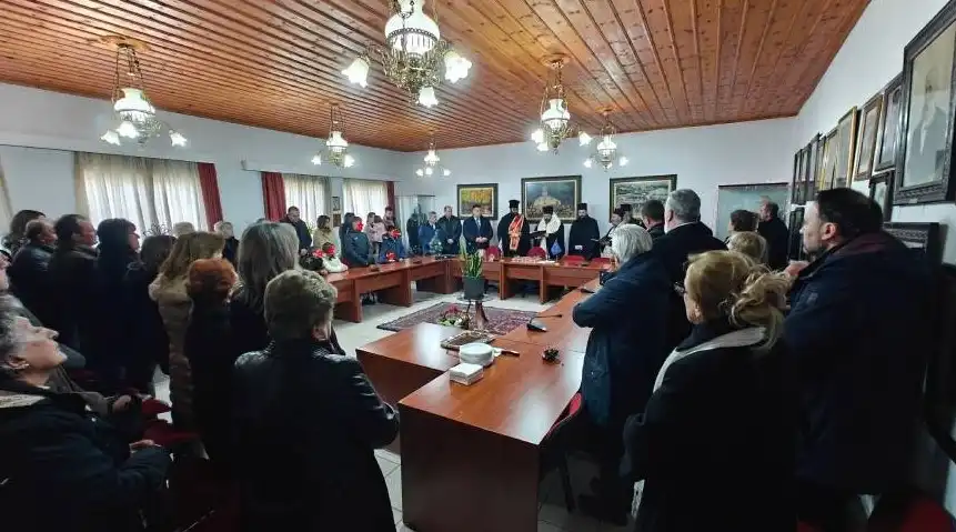 Δήμος Πωγωνίου: Στο Δελβινάκι πραγματοποιήθηκε η κοπή της Πρωτοχρονιάτικης βασιλόπιτας