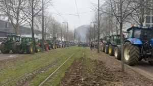 Πώς η Κομισιόν μπορεί να παρακάμψει το ευρωκοινοβούλιο και να εφαρμόσει τη Mercosur