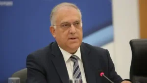 Τ. Θεοδωρικάκος: Δική μας επιλογή το πλαφόν στις χρεώσεις των δανείων