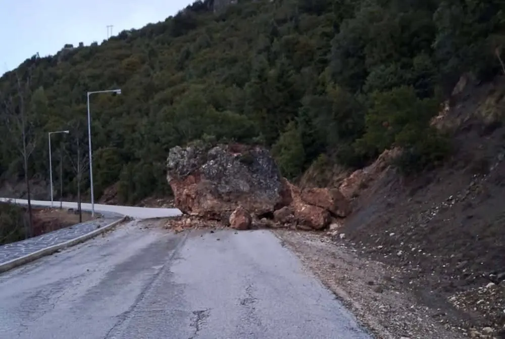Ήπειρος: Παρουσιάζεται η έρευνα του καθ. Ζεληλίδη για τις πλημμύρες σε Λούρο και Άραχθο και τα κατολισθητικά φαινόμενα