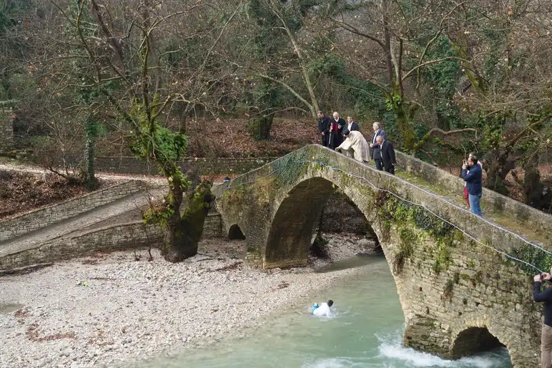 Εορτασμός των Θεοφανείων στη Βροσίνα από τον Δήμο Ζίτσας