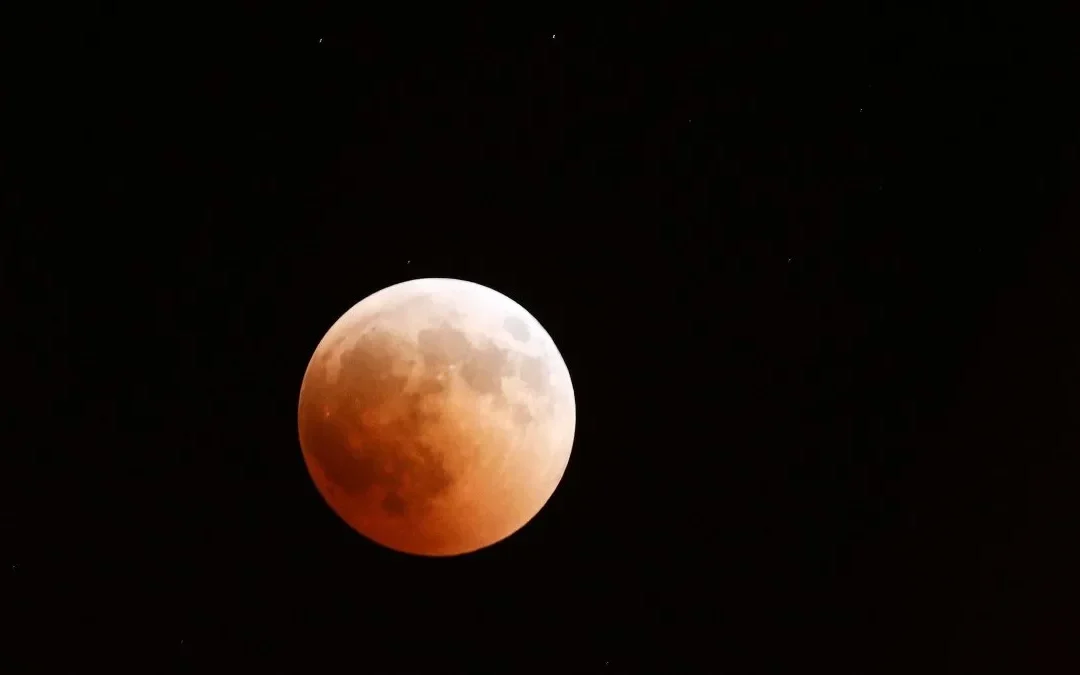 Έρχεται το «ματωμένο φεγγάρι» – Πότε και πού θα είναι ορατό