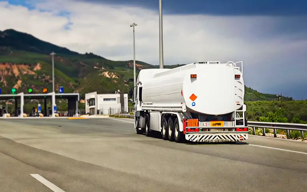 Πρωτομαγιά: Σε ισχύ απαγορεύσεις για φορτηγά άνω των 3,5 τόνων