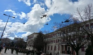 Τετάρτη-Καιρός: Με κρύο αλλά χωρίς βροχές οι παρελάσεις σήμερα (βίντεο)