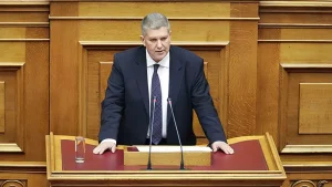 Η θέση του Γιάννη Καραγιάννη για τη διεύρυνση του ΠΑΣΟΚ: «Αποκλείοντας κάθε σενάριο συνεργασίας με τη ΝΔ»