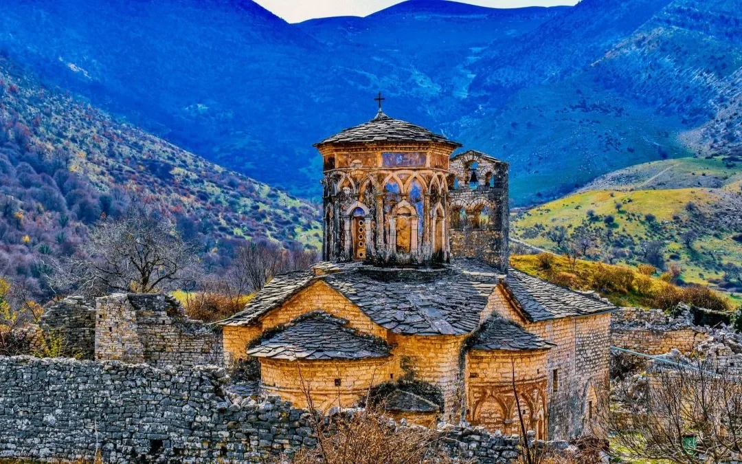 Διασυνοριακή συνεργασία Ιωαννίνων-Αργυροκάστρου για την ανάδειξη θρησκευτικών μνημείων