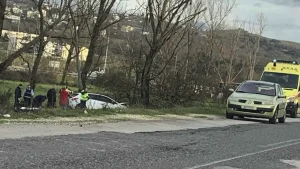 Εκτροπή οχήματος στη Βλαχόστρατα Ιωαννίνων