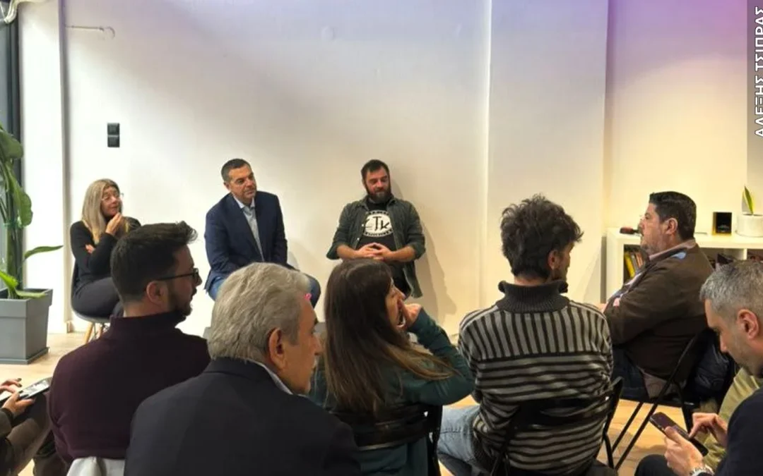 Τσίπρας από τα Ιωάννινα: Στήριξη στις ΚοινΣΕπ, ανάγκη για αθλητικές υποδομές και δίκαιη ανάπτυξη στην Ήπειρο