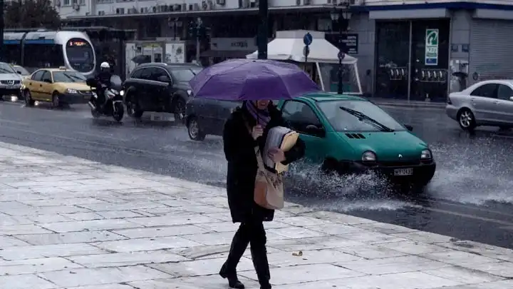 Πρωτομαγιά με βροχές στην Ήπειρο – Ενίσχυση φαινομένων από το μεσημέρι (video)