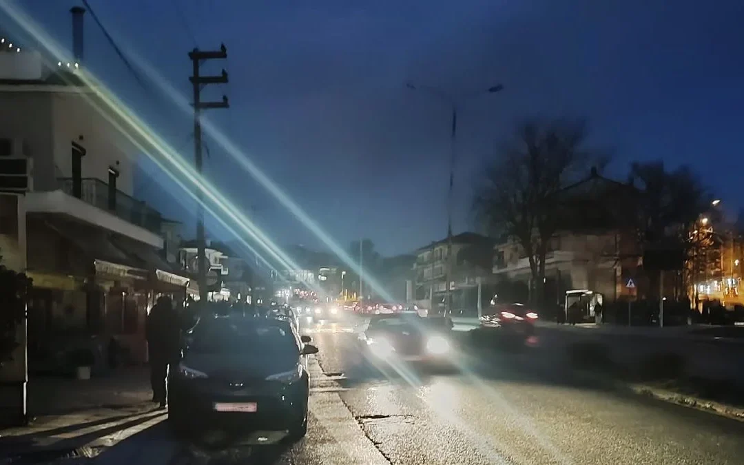 Ιωάννινα: Σβηστά φώτα σε Δωδώνης και Νιάρχου – Νέα βλάβη μετά την αποκατάσταση