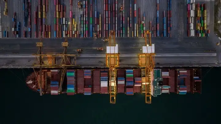 Σταθερές παρέμειναν οι ελληνικές εξαγωγές προς τις ΗΠΑ το 2025