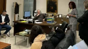Ηγουμενίτσα: Μαθητές Γυμνασίων παρέδωσαν τα έργα τους για το λογότυπο της Δημοτικής Επιτροπής Ισότητας