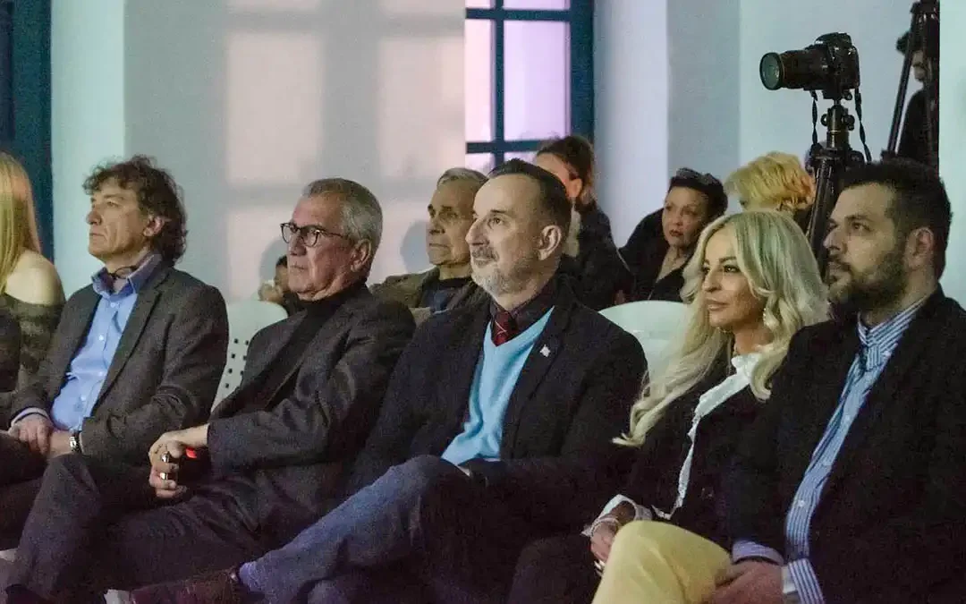 Στην Πρέβεζα παρουσιάστηκε η ποιητική συλλογή «Ποπ Κορν» του δημοσιογράφου Μίλτου Γήτα