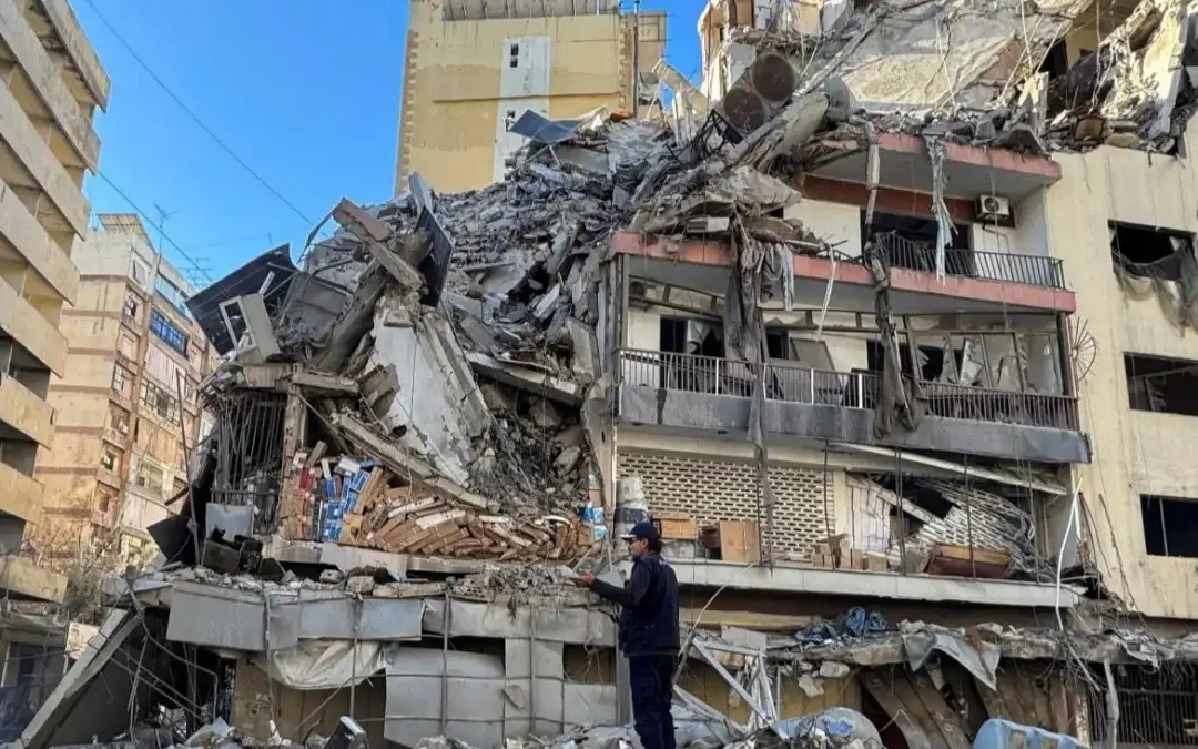 Όλα γίνονται για τα συμφέροντα…