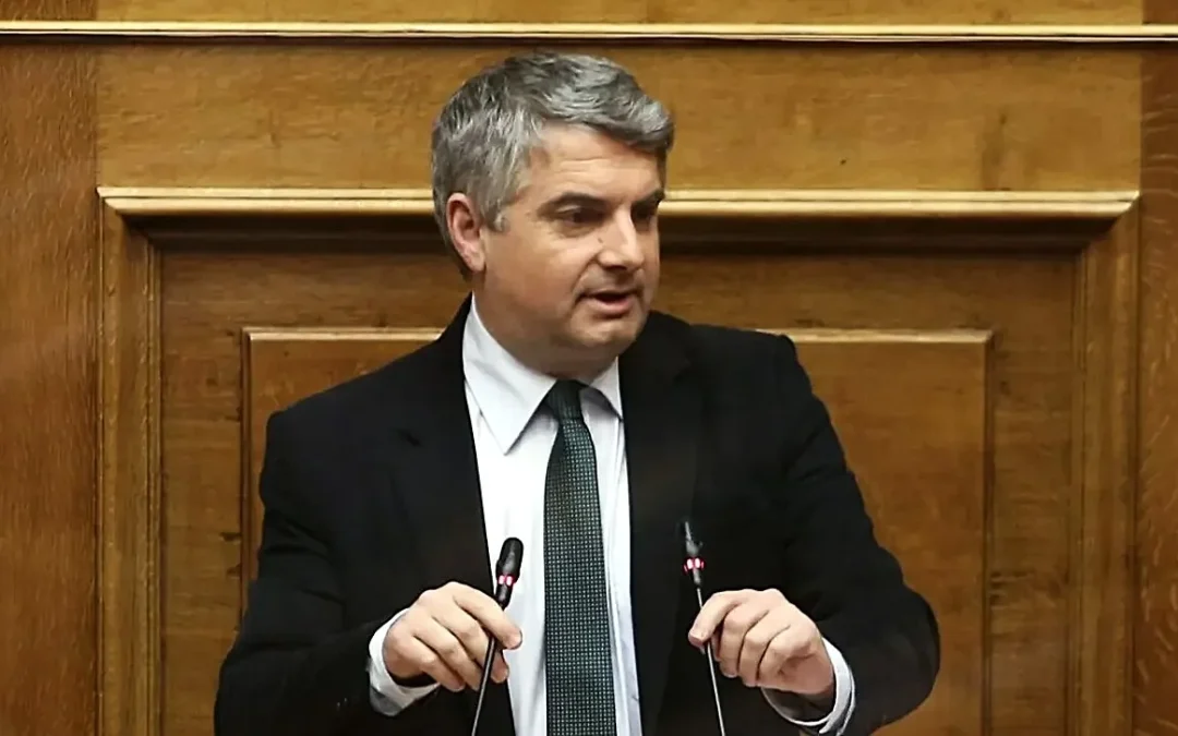 ΠΑΣΟΚ: Εκτός Κοινοβουλευτικής Ομάδας ο Οδυσσέας Κωνσταντινόπουλος