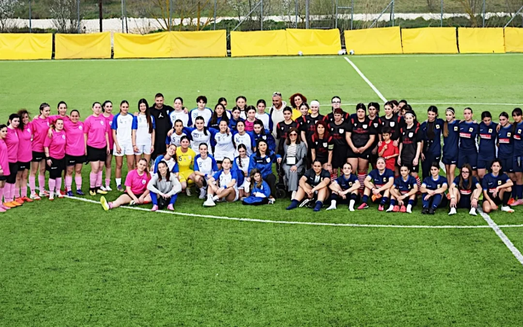 Τίμησαν την Ανθή Λιάγκου οι γυναίκες του Π.Α.Σ. Γιάννινα πριν τον αγώνα με τον ΠΑΣ Φλώρινας