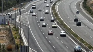 Ακυρώθηκε ο “φωτογραφικός” διαγωνισμός-μαμούθ 90 εκατ. ευρώ για τις κάμερες της Τροχαίας