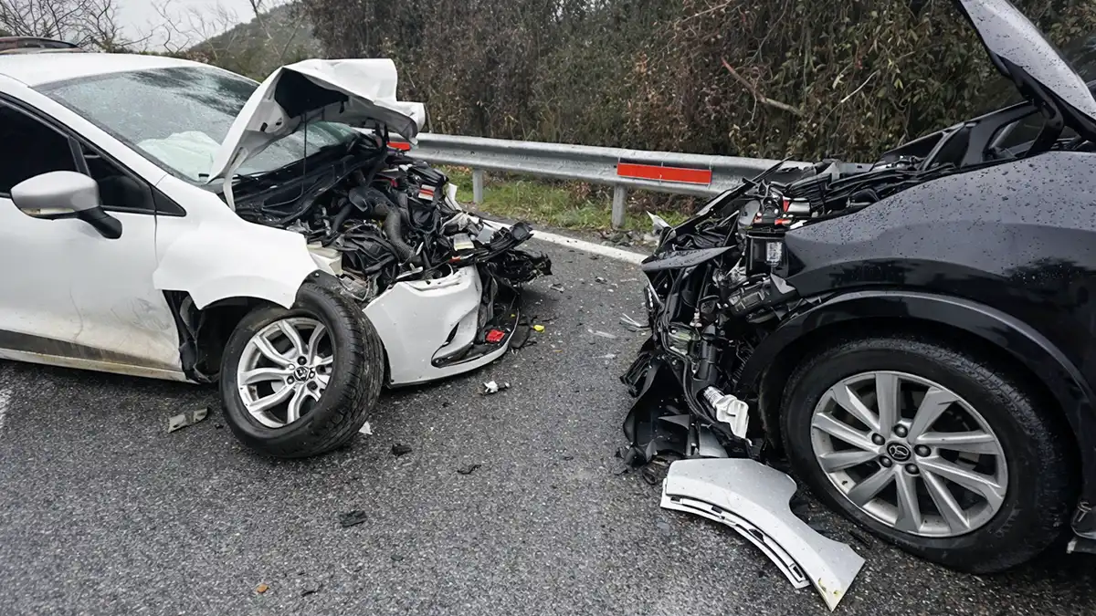 Ανασφάλιστα οχήματα: Τι ισχύει για αποζημιώσεις μετά από τροχαίο