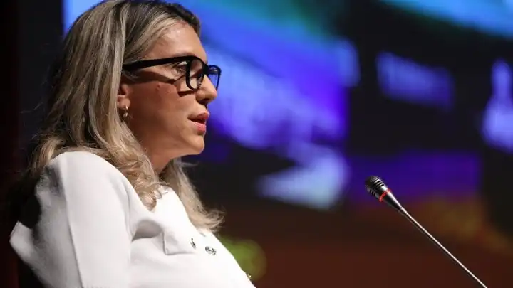 Ο ελληνικός τουρισμός παρακολουθεί τις γεωπολιτικές εξελίξεις «με προσοχή αλλά και ψυχραιμία»