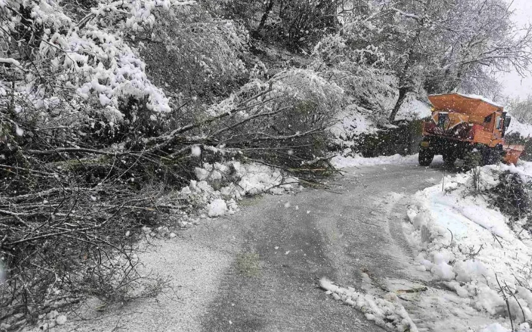Πωγώνι: Σε επιφυλακή η Πολιτική Προστασία λόγω κακοκαιρίας – Χιόνια και προβλήματα