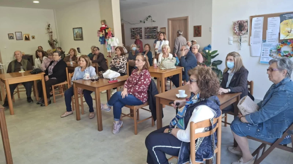 Μεγάλη συμμετοχή στην ενημερωτική δράση για τον εμβολιασμό ενηλίκων στο 1ο ΚΑΠΗ Άρτας