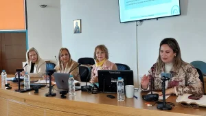 Φιλιππιάδα: Με επιτυχία η ημερίδα για τη Διαπολιτισμική Εκπαίδευση – Έμφαση στη συμπερίληψη και τη σχολική κοινότητα
