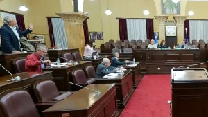 Ένταση ξανά στο δημοτικό συμβούλιο – “Αντουανέτες” και “όχλος” η αντιπολίτευση, κατά το Δήμαρχο