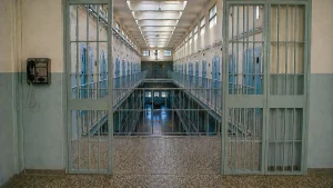 Σέρρες: Δύο νεκροί σε συμπλοκή κρατουμένων στις φυλακές Νιγρίτας (video)