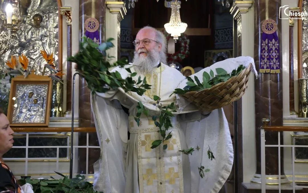 Χίος: Ο «ιπτάμενος» ιερέας και η πρώτη Ανάσταση στην Παναγία Ευαγγελίστρια (video)